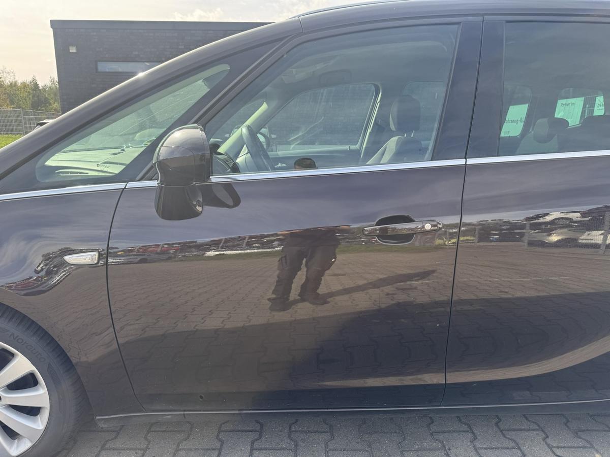Opel Zafira C Tourer original T&uuml;r vorn links Z41C Mahagonibraun Rohbau Bj.2015